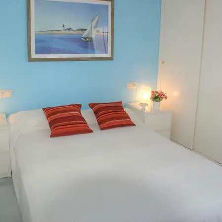 Apartamento Santa Margarita Canal Apartment Roses